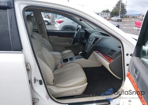 2012 Subaru Outback 3.6R Limited from USA, damaged, VIN 4S4BRDKC8C2270305